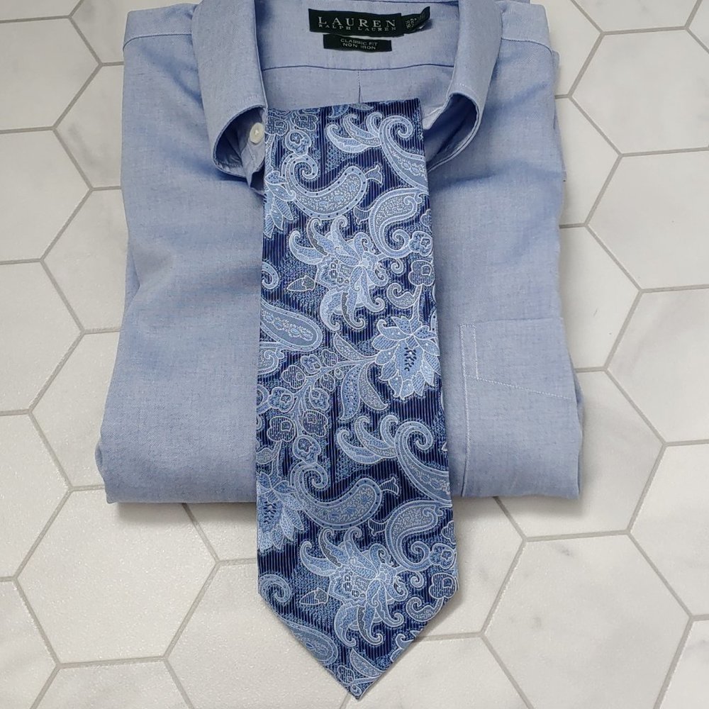 Men's BACHRACH 100% Silk Hand Made Tie Blue Paisley Pattern - Picture 2 of 6